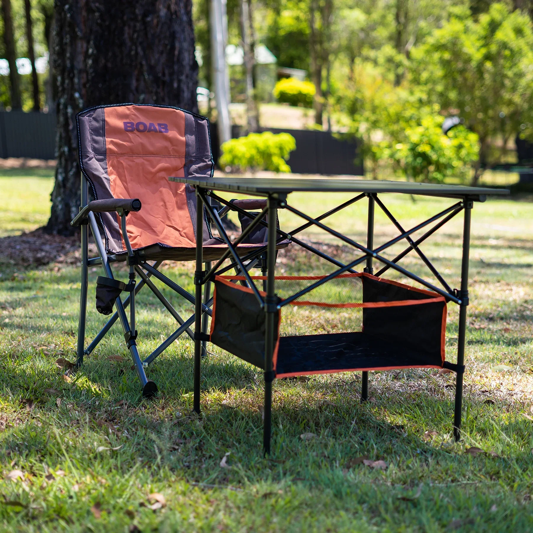 BOAB Roll up Camping Table with Basket - Image 4